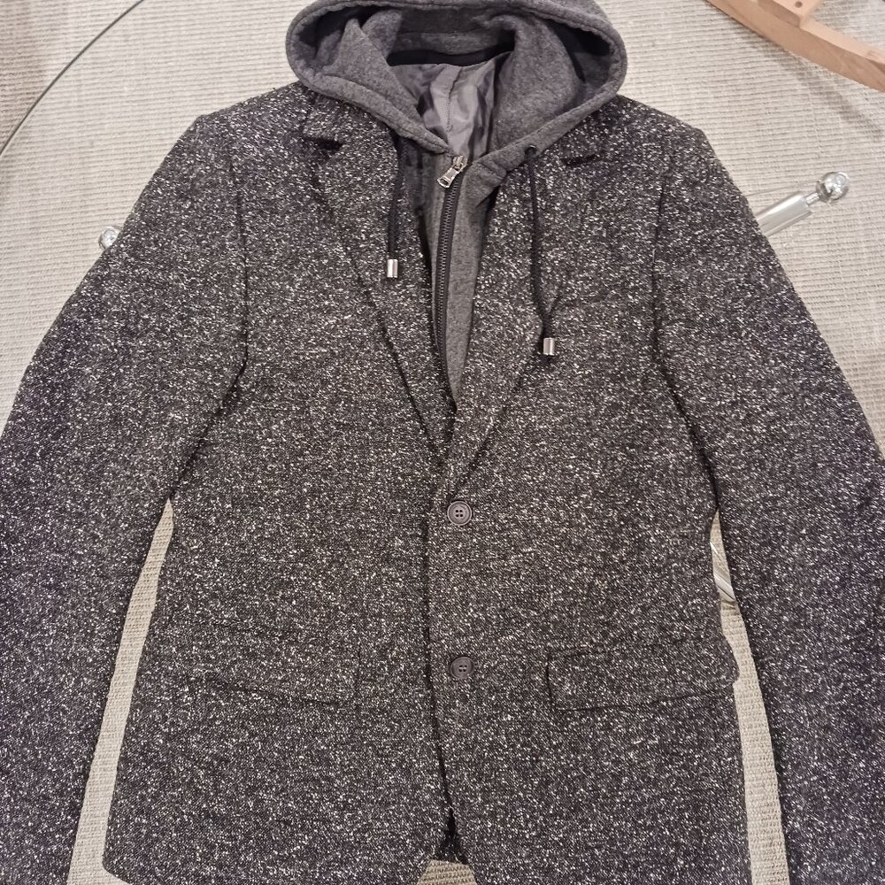 Nwot tag daniele alessandrini blazer with detachable vest hoodie size 46